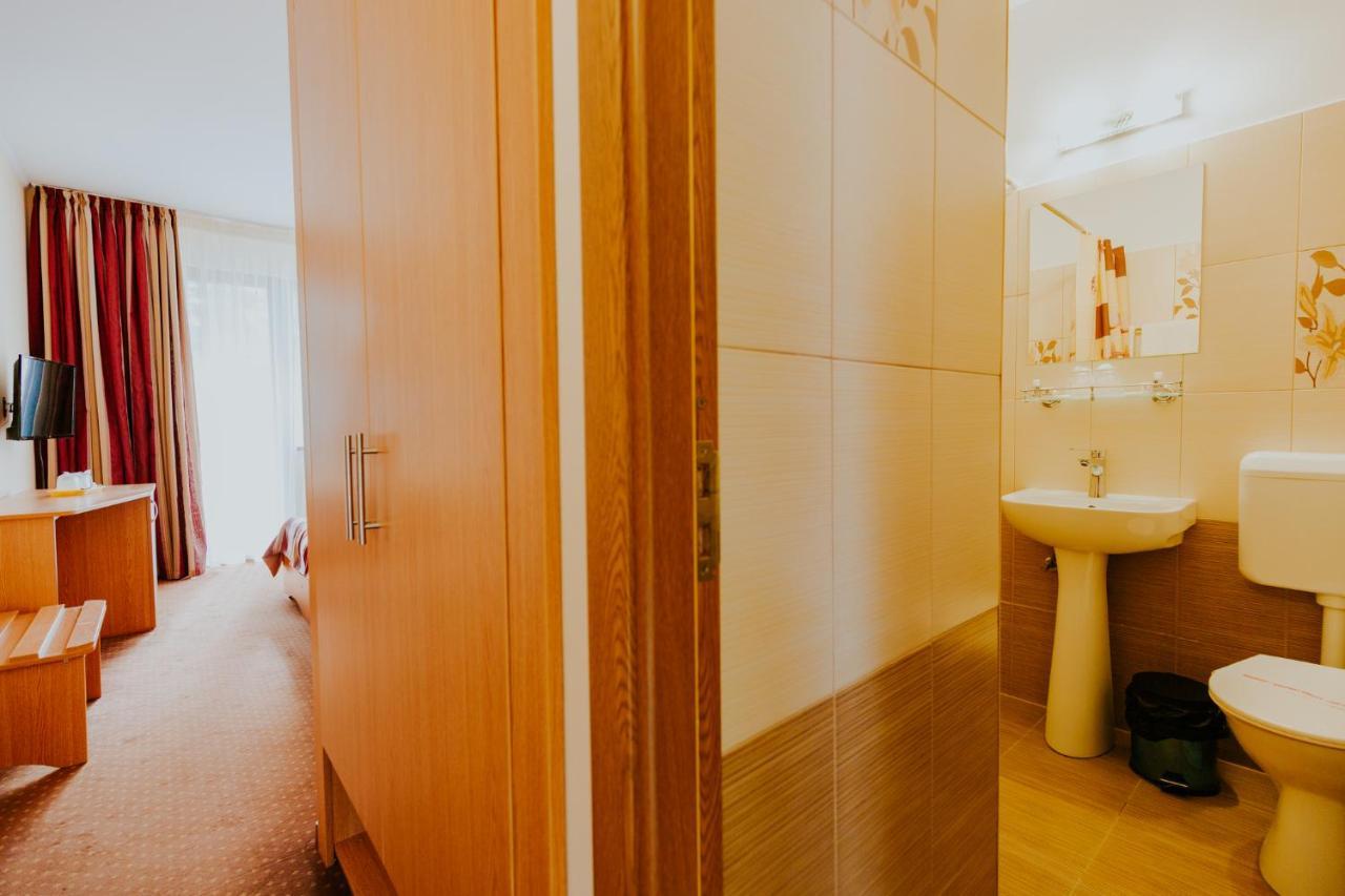 Hotel Tusnad BaileTusnad Buitenkant foto