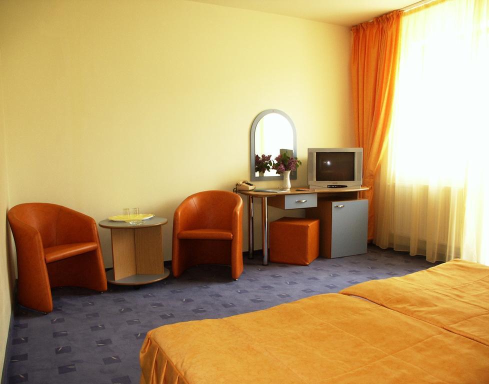 Hotel Tusnad BaileTusnad Kamer foto
